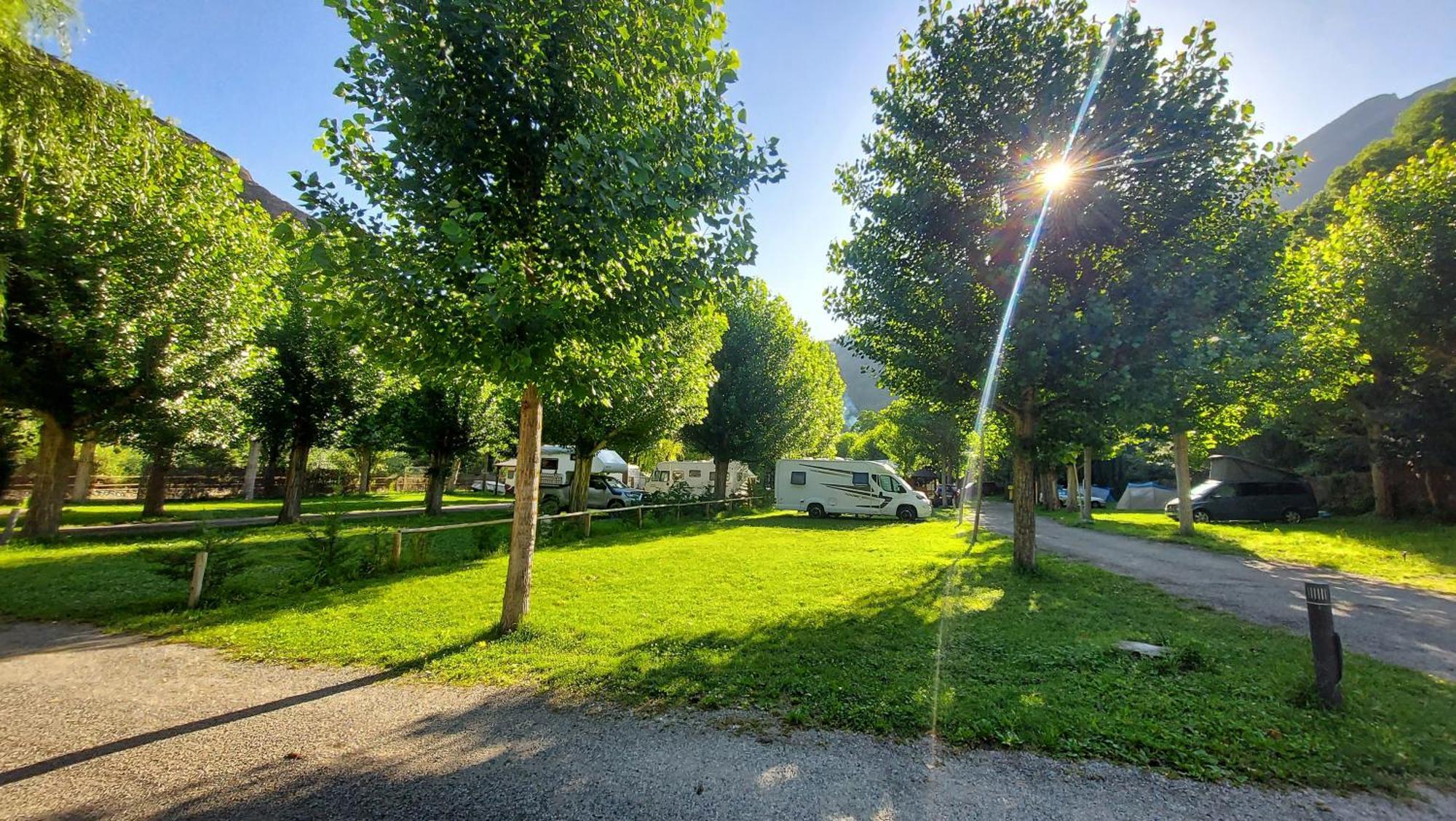 Camping Llavorsí Exterior foto